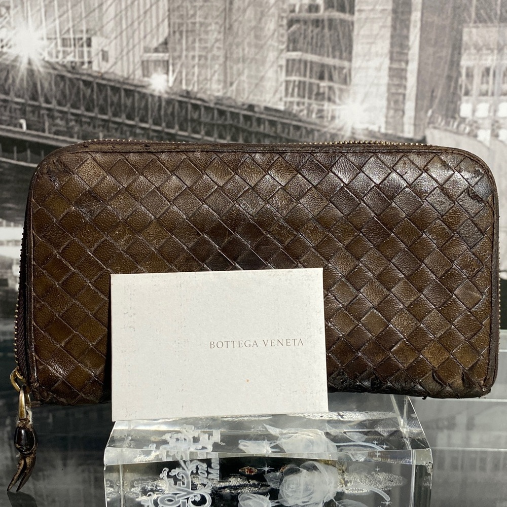 Authentic BOTTEGA VENETA Long Zippy Wallet - Picture 4 of 16